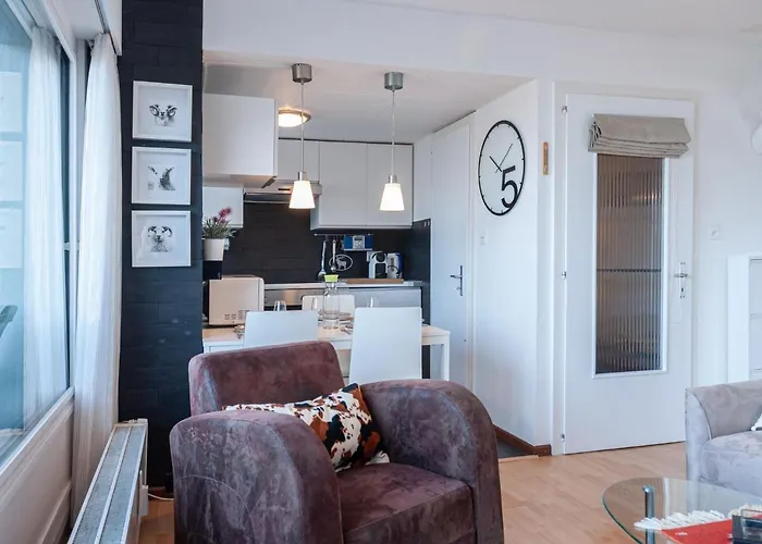 Olympic C7 By Interhome